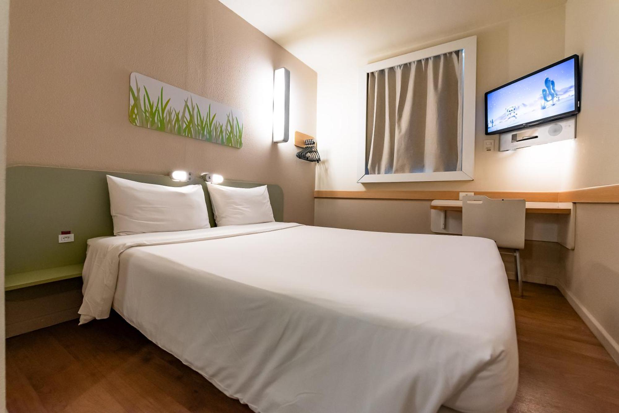 Ibis Budget Vitoria Exterior photo
