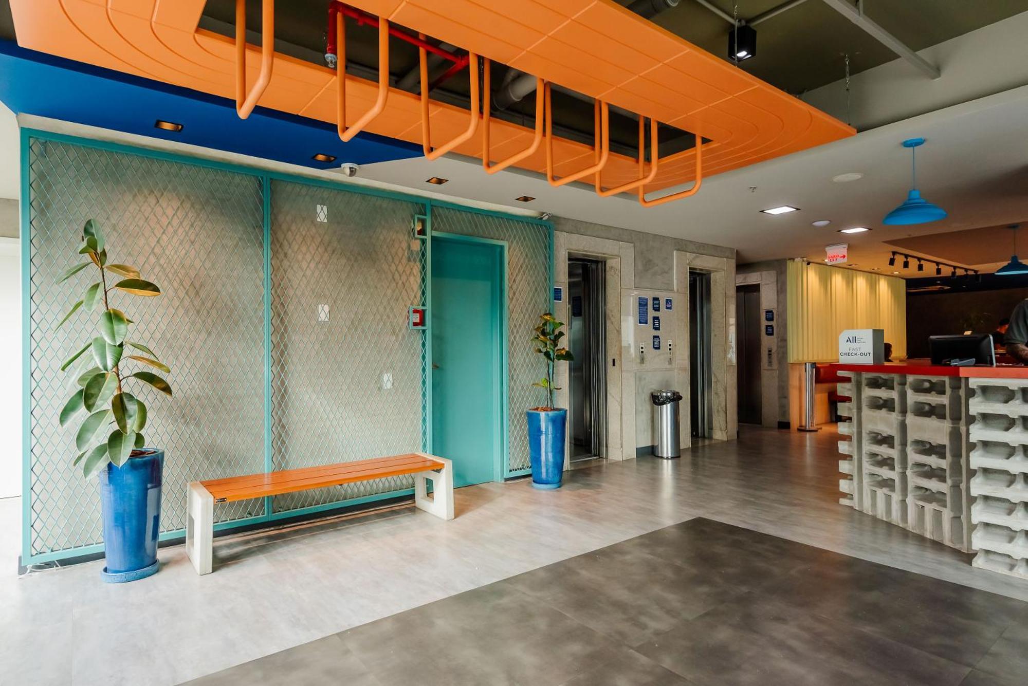 Ibis Budget Vitoria Exterior photo
