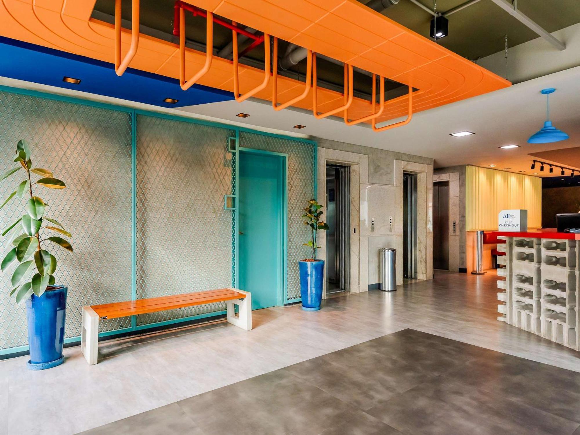 Ibis Budget Vitoria Exterior photo
