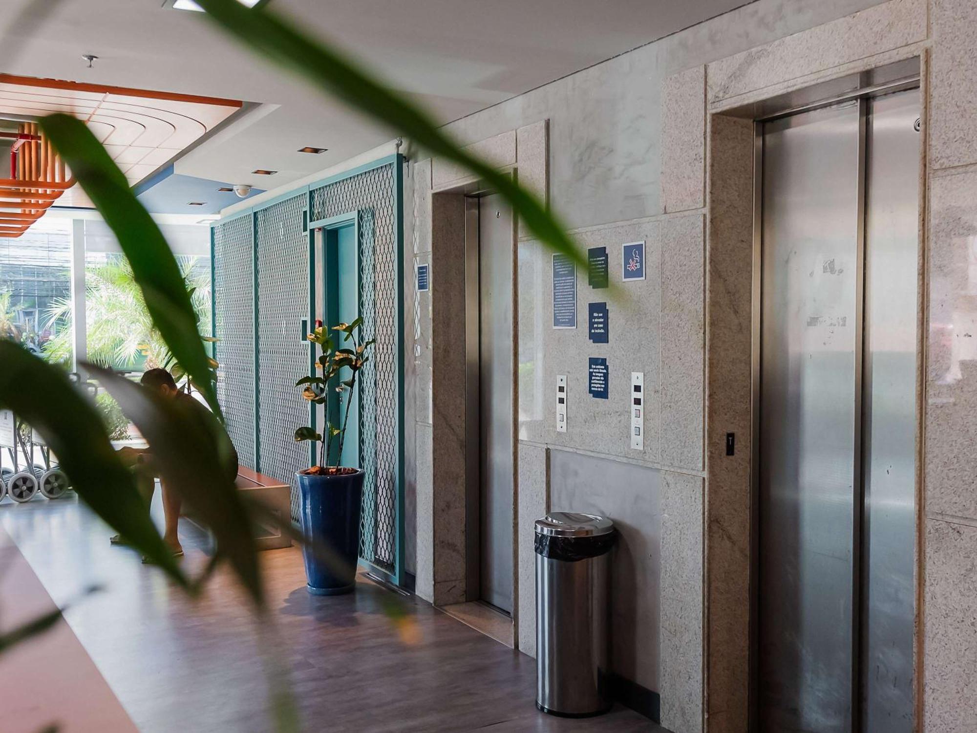 Ibis Budget Vitoria Exterior photo