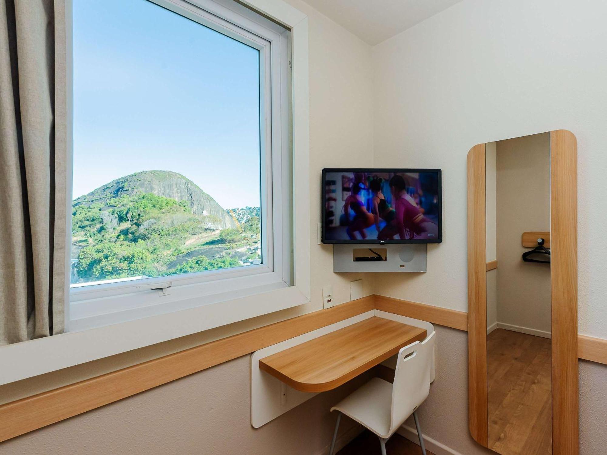 Ibis Budget Vitoria Exterior photo